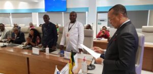 Le DG donne les recommandation