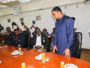 SPORT - Fecafoot : Le Comité Exécutif rejette à l'unanimité , la démission du président Samuel Eto'o Fils.