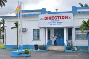 HOPITAL LAQUINTINI DE DOUALA