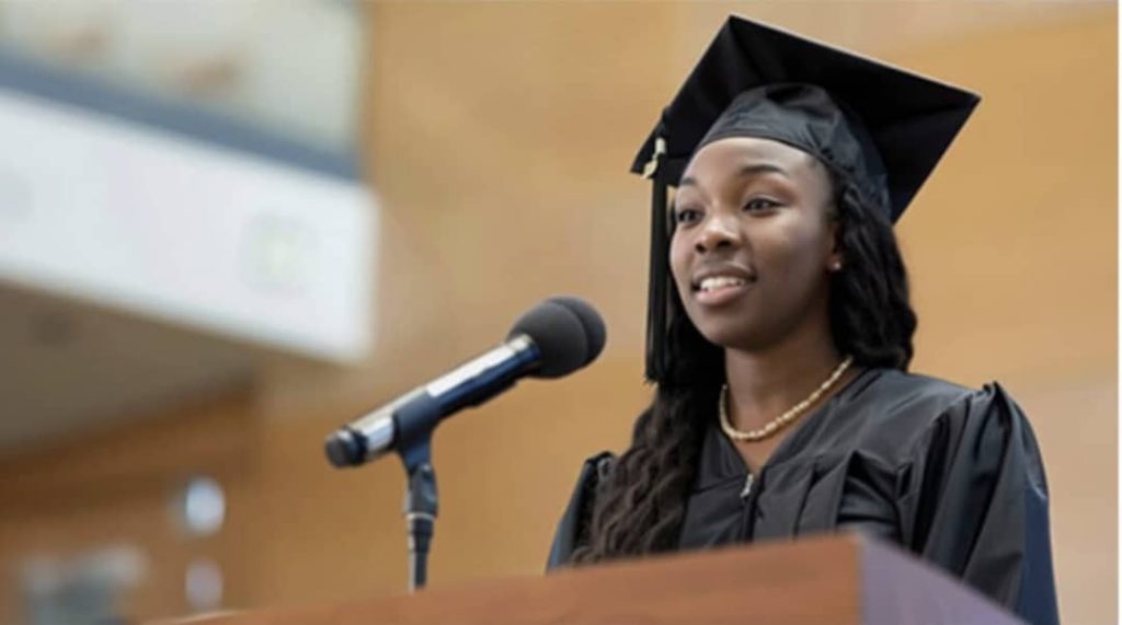 WhatsApp Image 2025-12-10 at 08.34.54